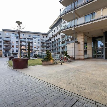 Premium Apartment Ludwinowska Krakow By Noclegi Renters Esterno foto