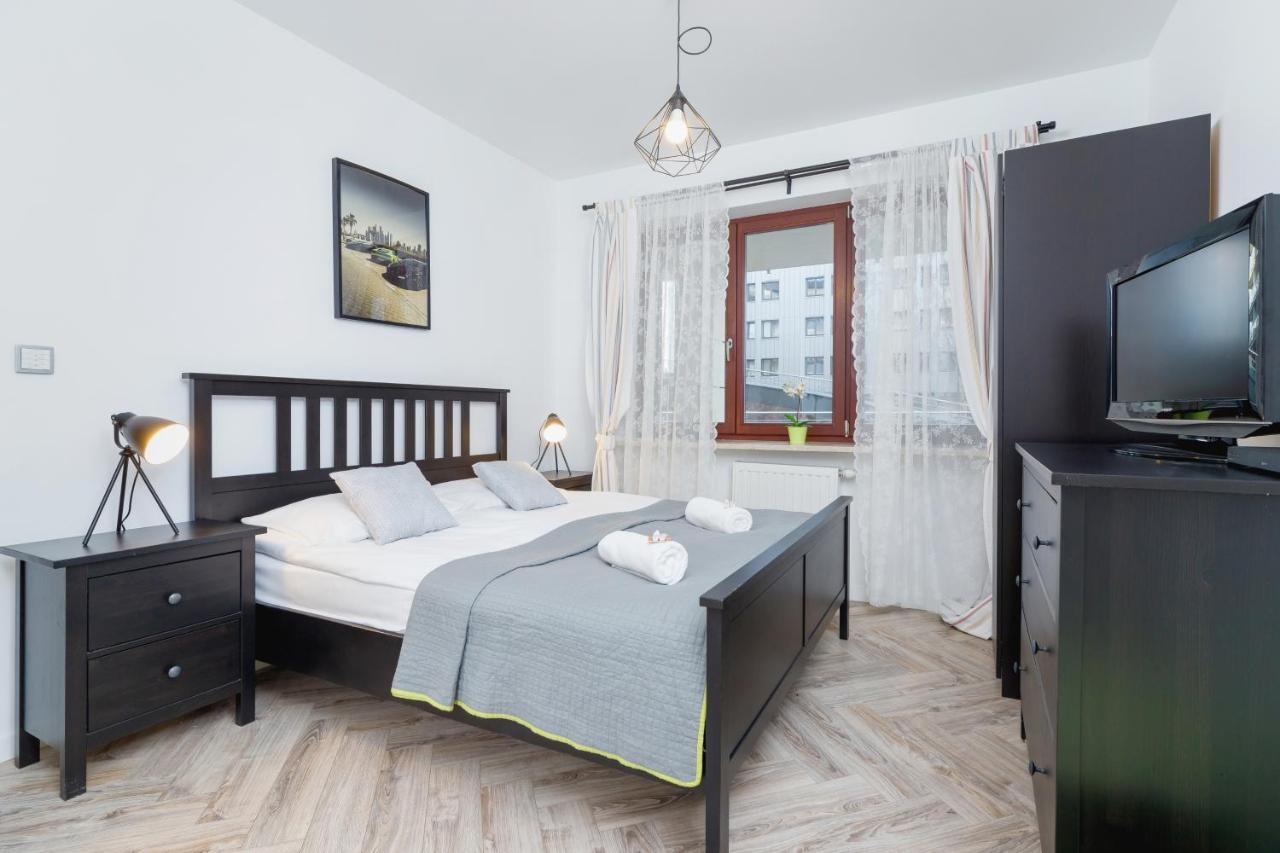Premium Apartment Ludwinowska Krakow By Noclegi Renters Esterno foto