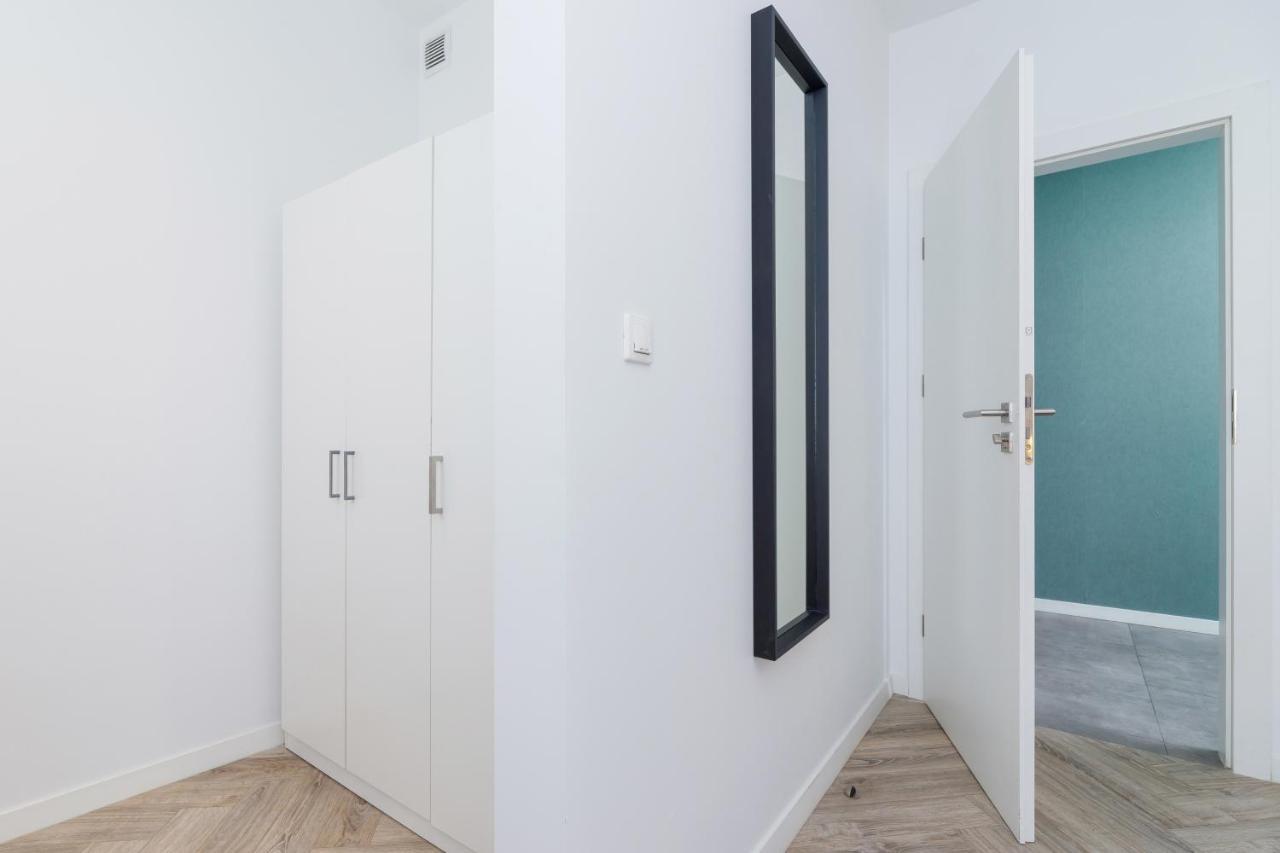 Premium Apartment Ludwinowska Krakow By Noclegi Renters Esterno foto