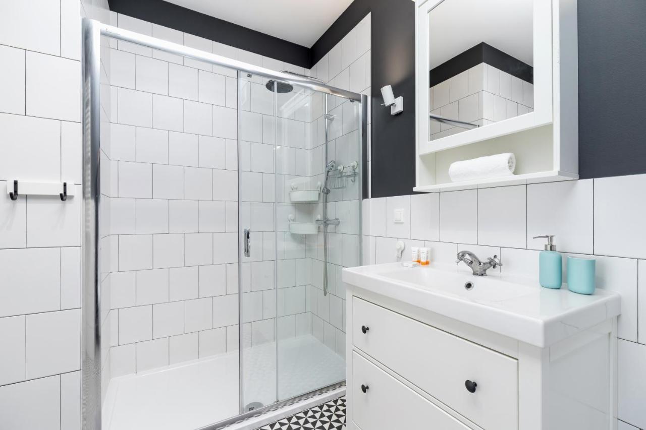 Premium Apartment Ludwinowska Krakow By Noclegi Renters Esterno foto