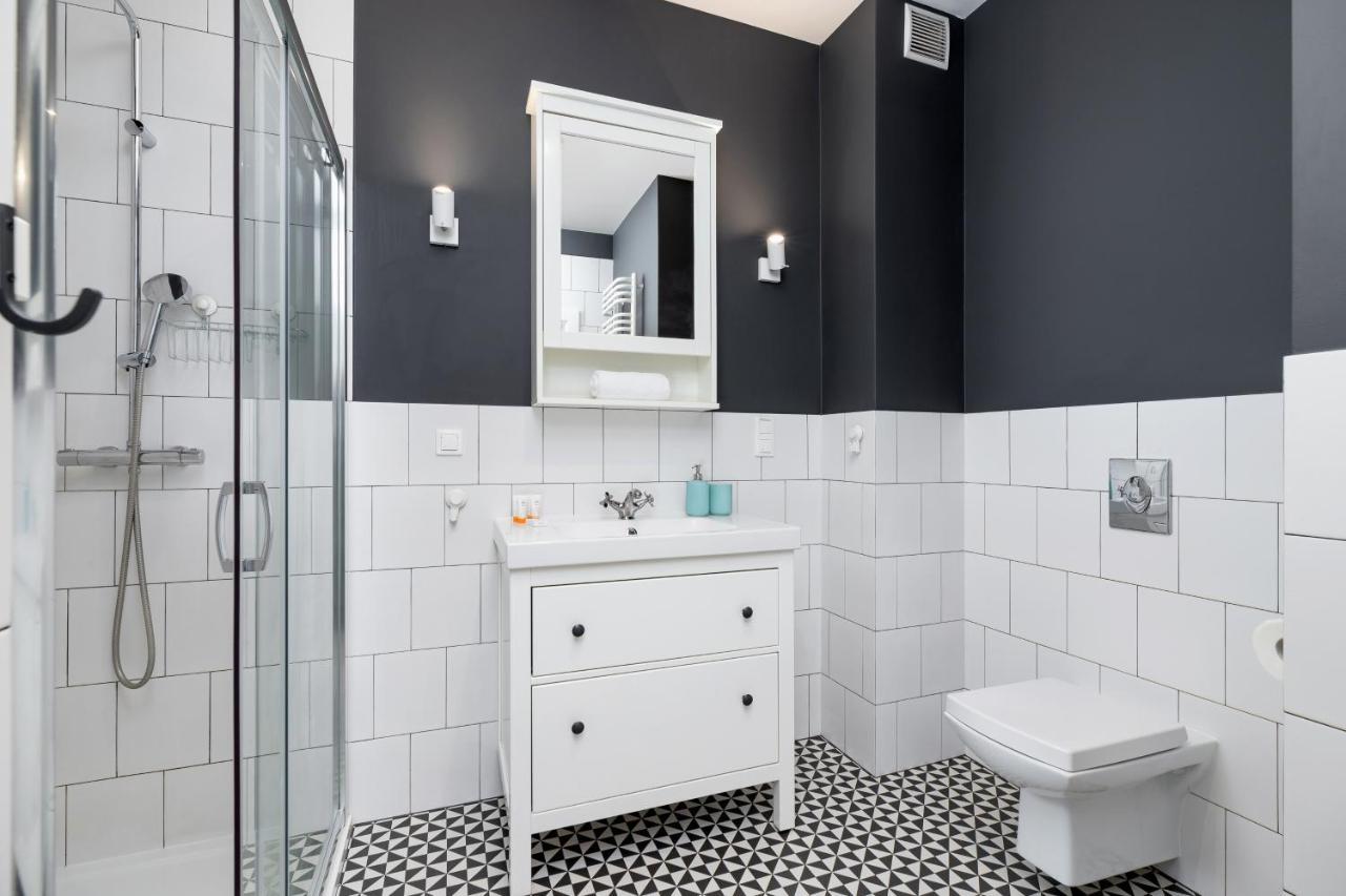 Premium Apartment Ludwinowska Krakow By Noclegi Renters Esterno foto